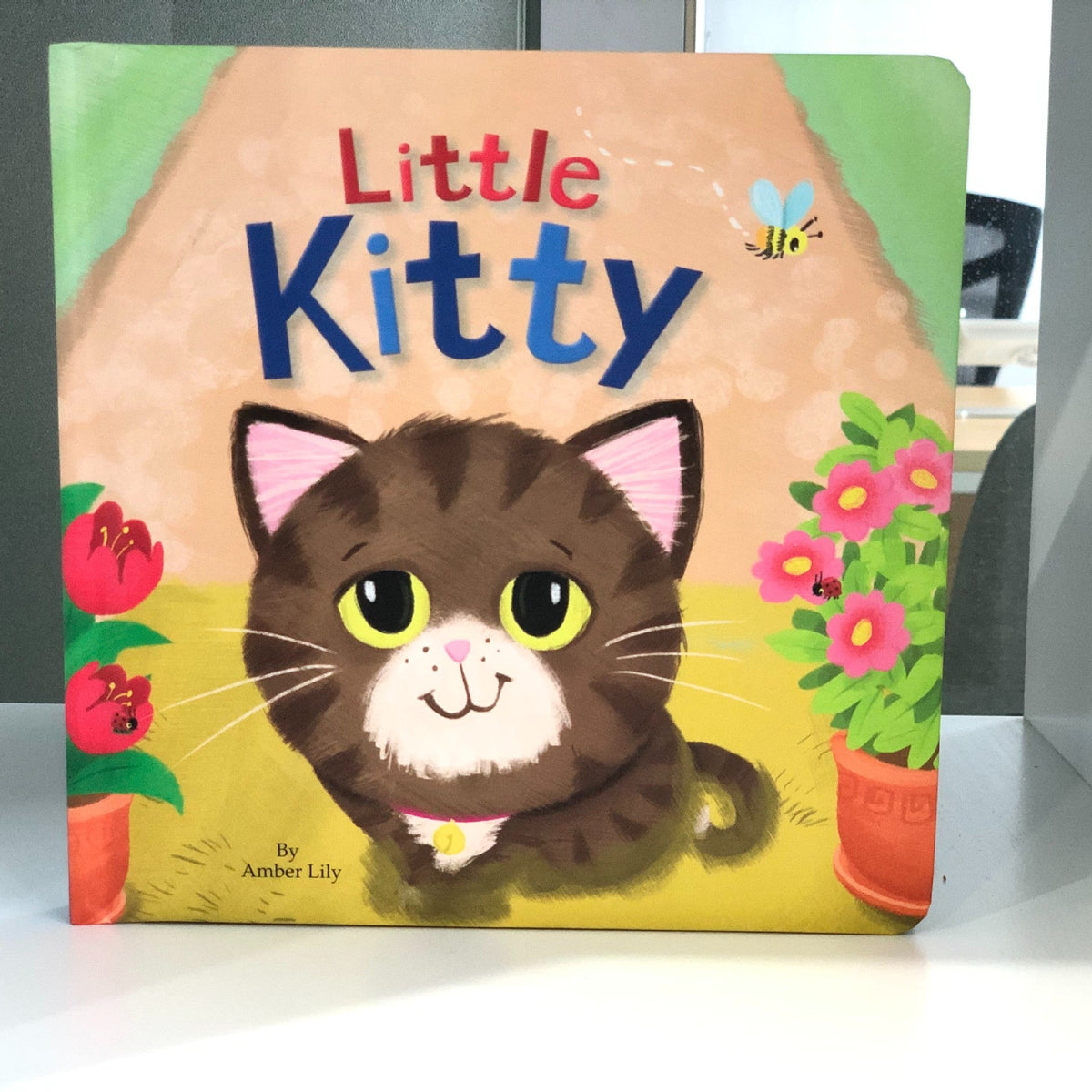 Original English Picture Books with Audio, Choose from the Young Children Series of English Picture Books and English Reading Materials for Children